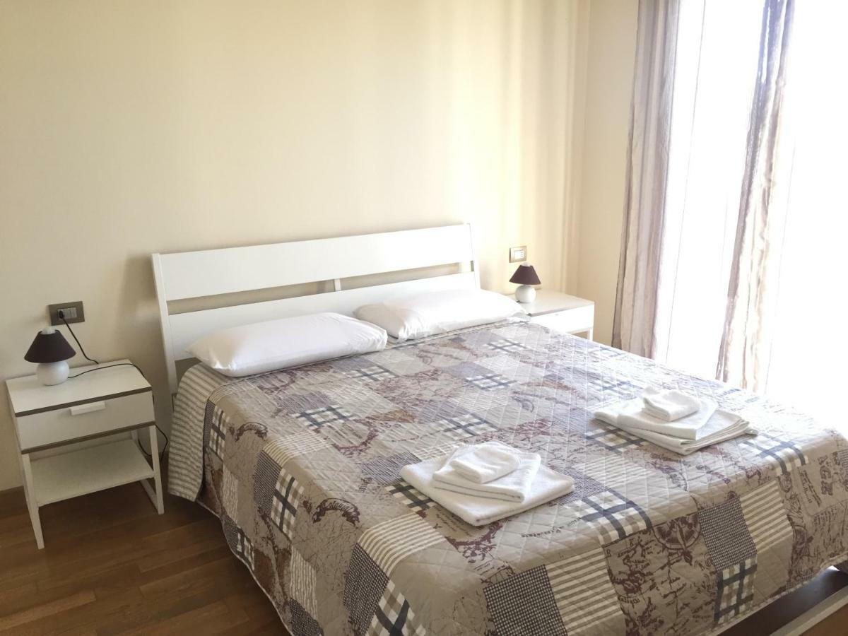 Bed&Breakfast Riccio&Lella 피우미치노 외부 사진